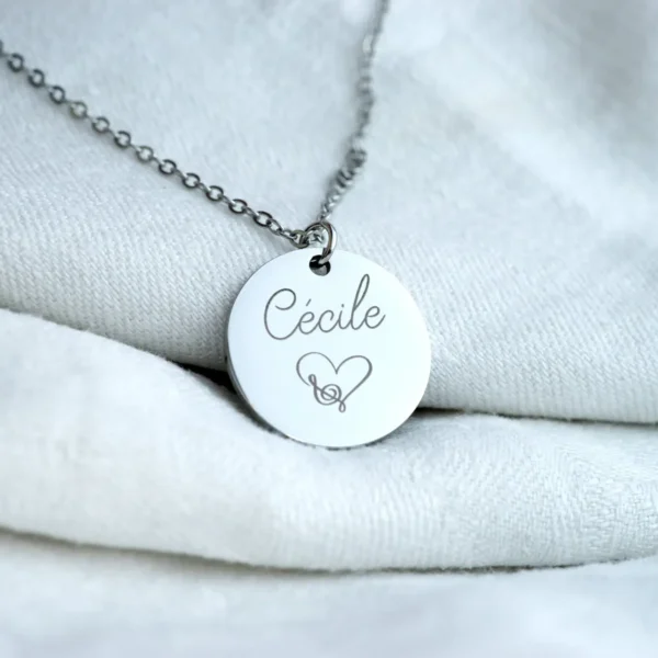 Collier personnalisé avec prénom en acier inoxydable