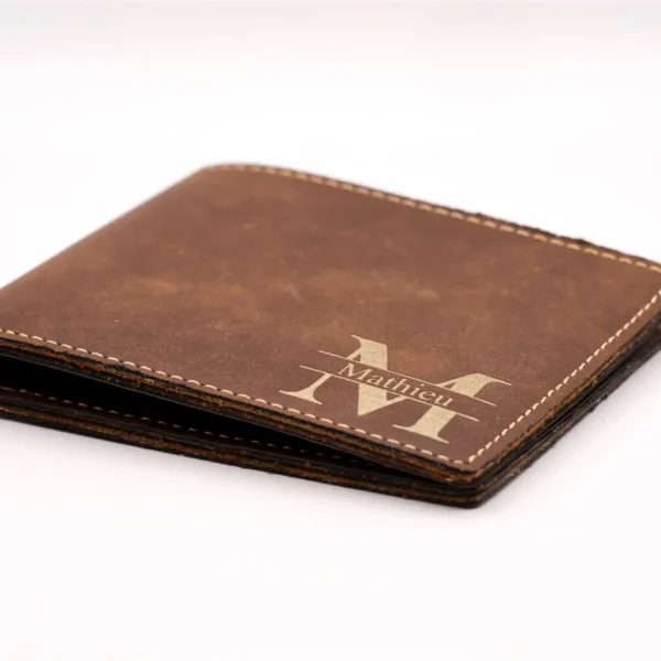 Porte-cartes personnalisé en simili cuir - le cadeau idéal