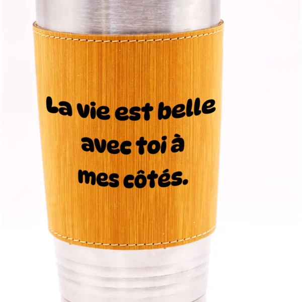 Gobelet personnalisable isotherme (texte libre) : un cadeau unique pour vos proches
